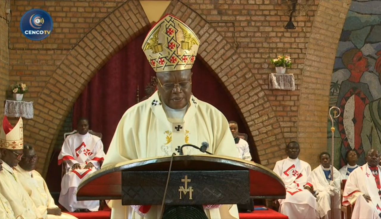 « Nous recherchons uniquement le bien du peuple congolais » : le Cardinal Ambongo appelle les fidèles à se méfier des politiciens