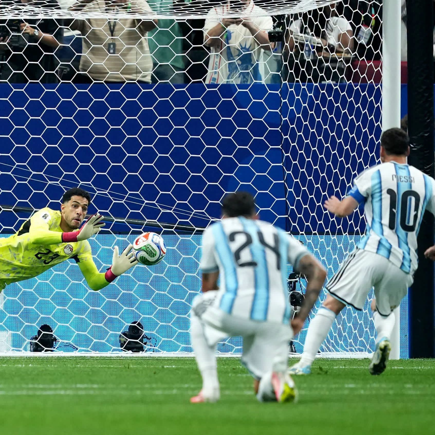 Coupe du monde 2026 : Messi guide l’Argentine vers les quarts après une remontée spectaculaire face à l’Égypte