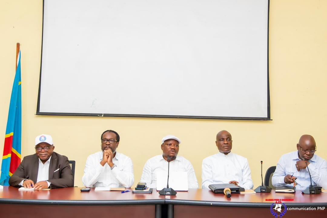 RDC : la C64 maintient la pression sur Tshisekedi et conditionne tout dialogue à l’abandon du projet de révision constitutionnelle